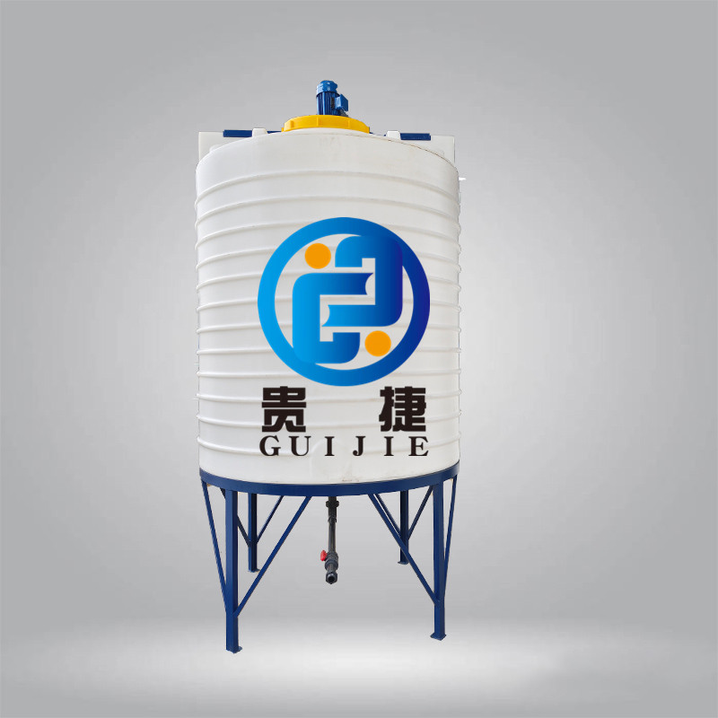 4吨锥底塑料储罐
